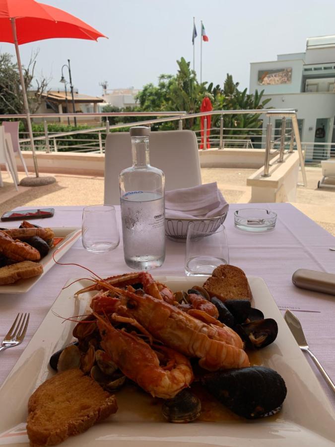 Ganimede Hotel Sperlonga Extérieur photo