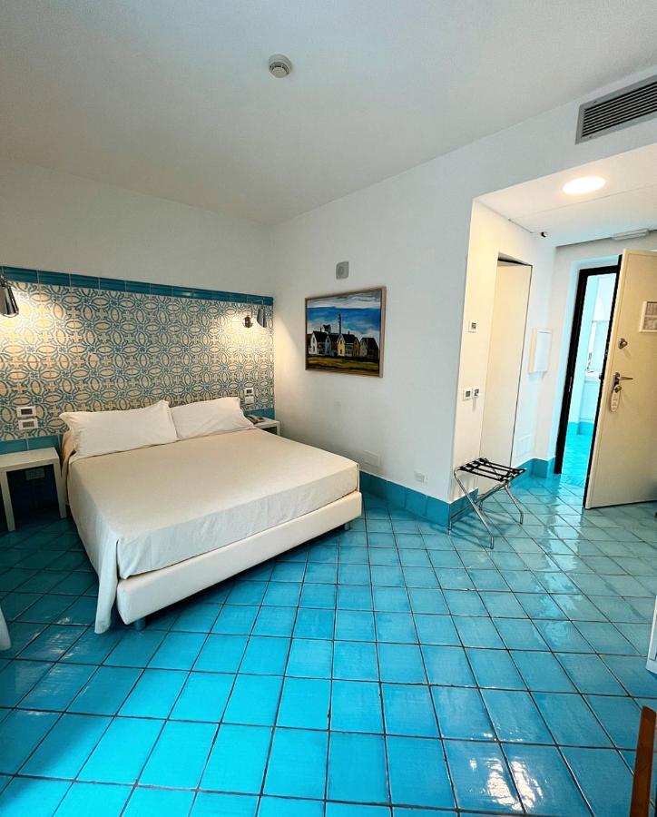 Ganimede Hotel Sperlonga Extérieur photo
