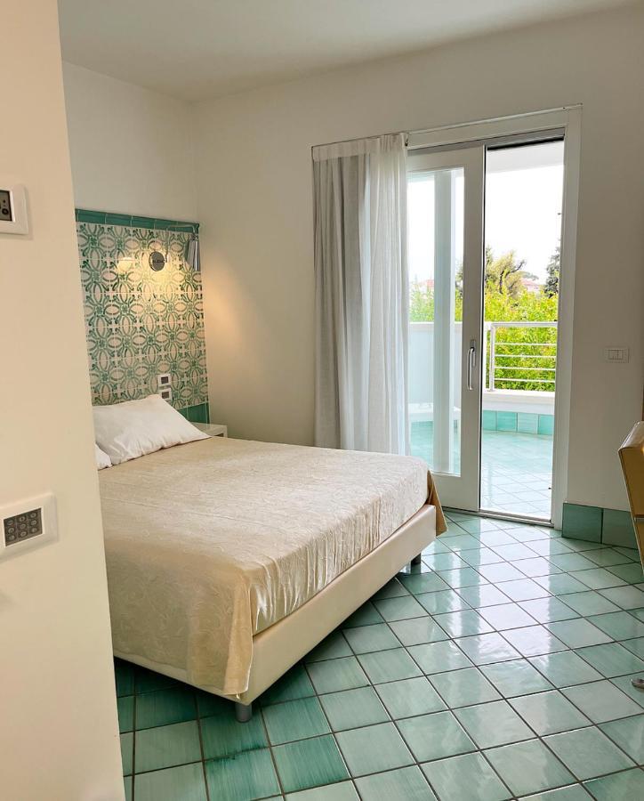Ganimede Hotel Sperlonga Chambre photo